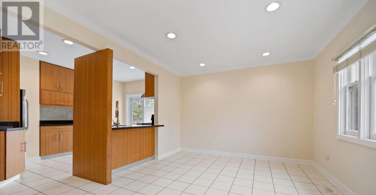 7872 Kipling Avenue, Vaughan, ON, L4L 1Z5 - 11