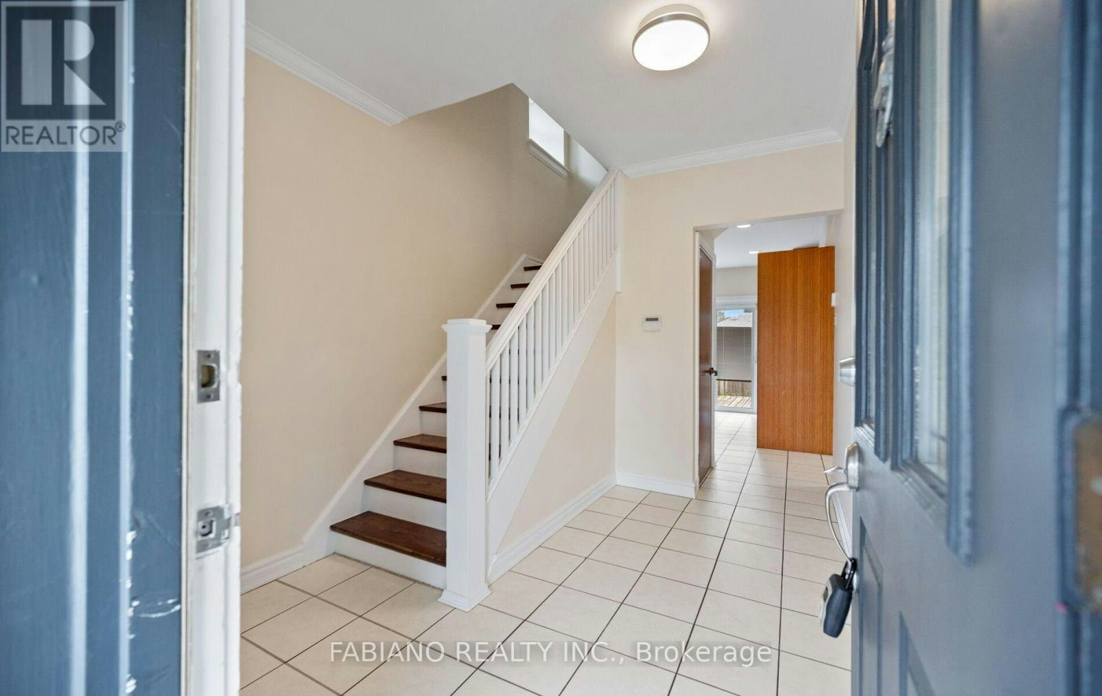7872 Kipling Avenue, Vaughan, ON, L4L 1Z5 - 4