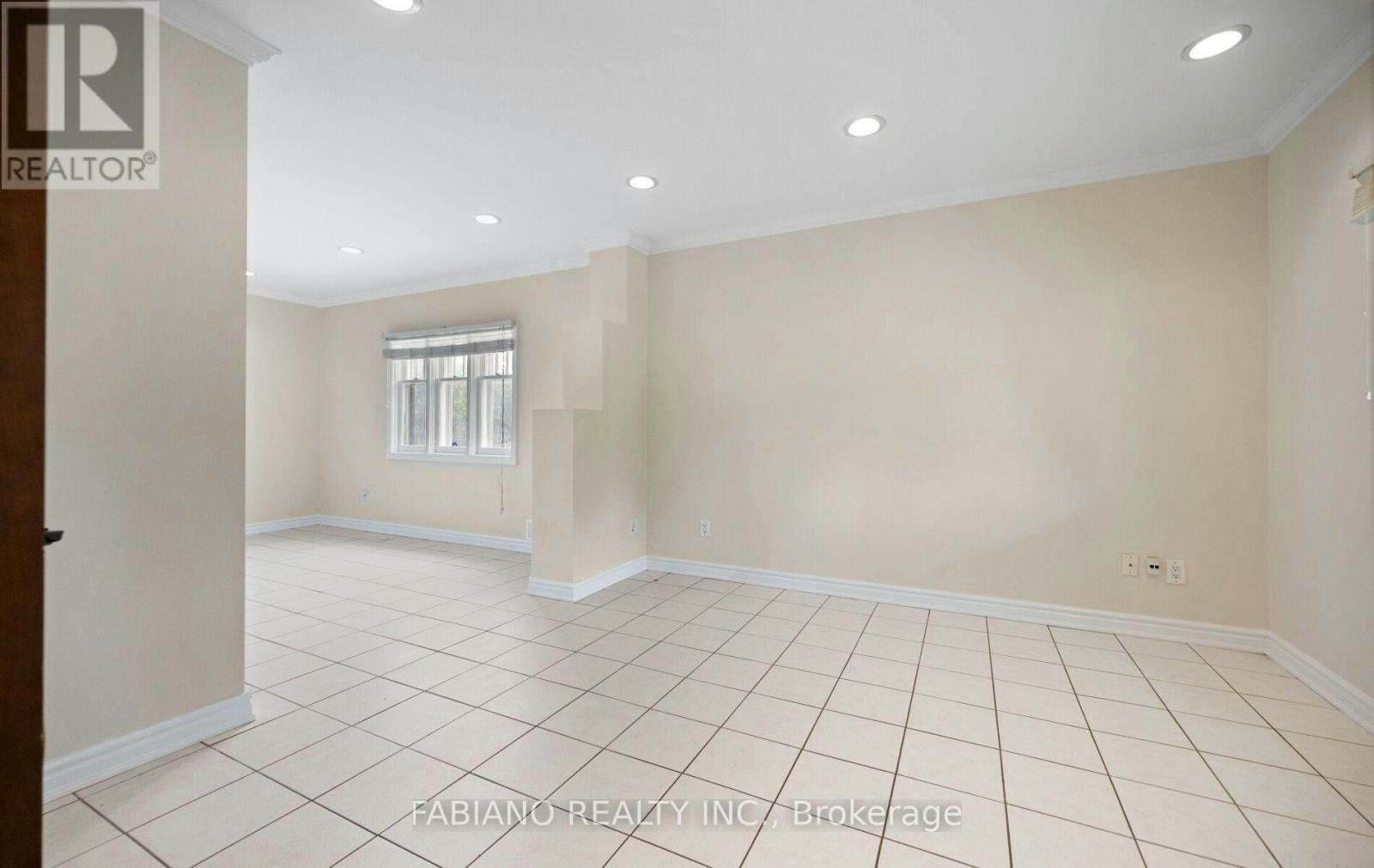 7872 Kipling Avenue, Vaughan, ON, L4L 1Z5 - 7