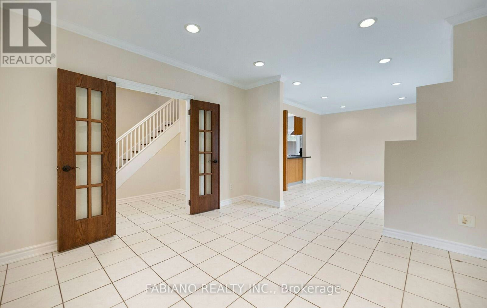 7872 Kipling Avenue, Vaughan, ON, L4L 1Z5 - 10
