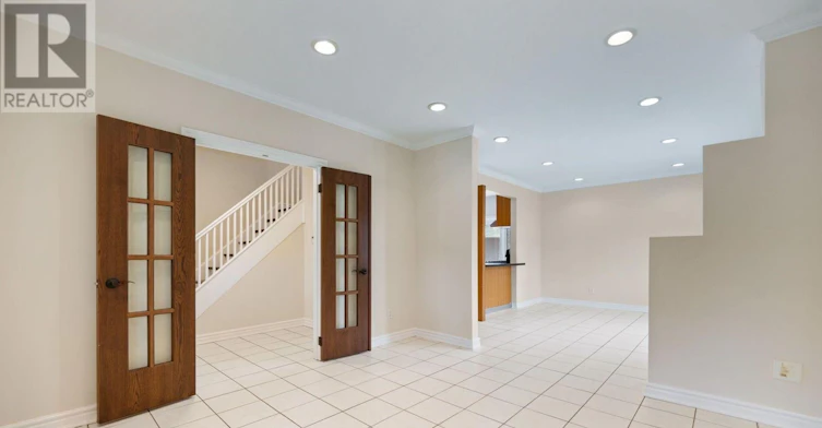 7872 Kipling Avenue, Vaughan, ON, L4L 1Z5 - 10