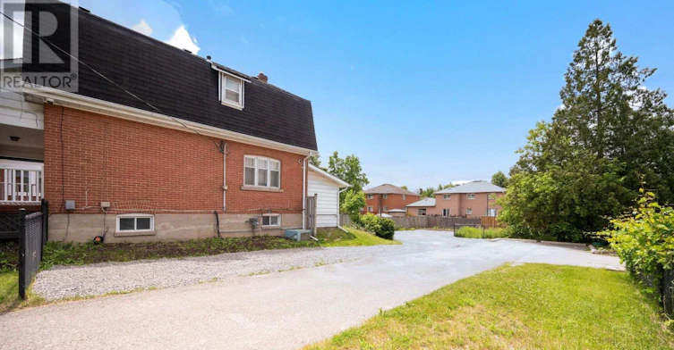 7872 Kipling Avenue, Vaughan, ON, L4L 1Z5 - 46