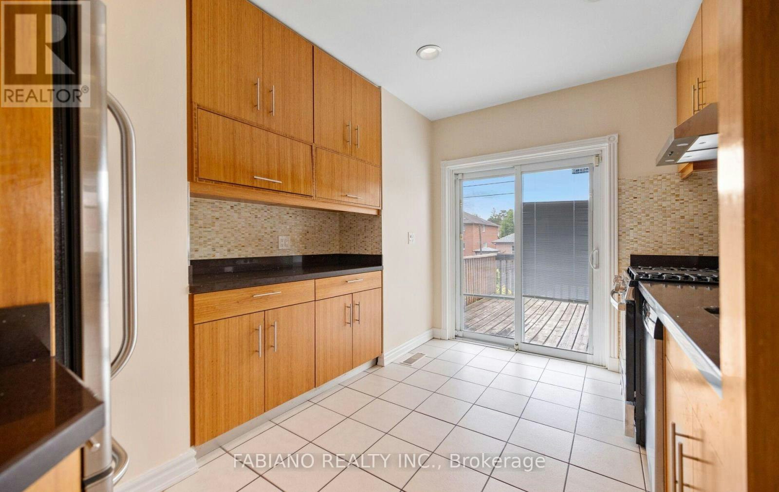 7872 Kipling Avenue, Vaughan, ON, L4L 1Z5 - 15