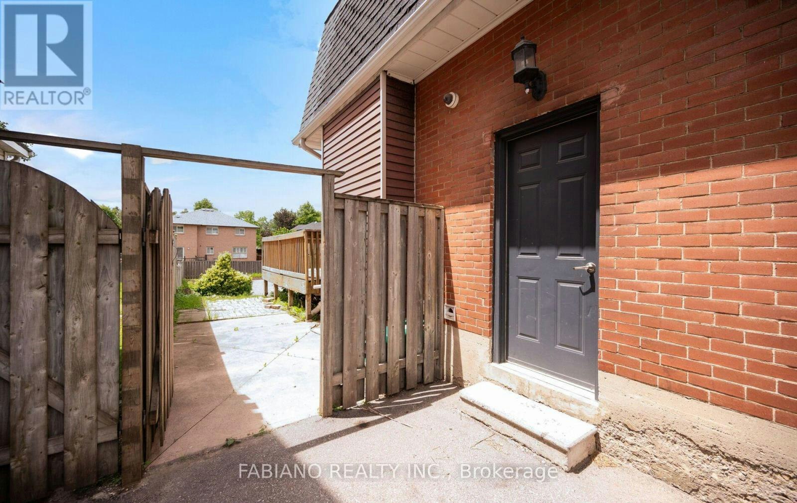 7872 Kipling Avenue, Vaughan, ON, L4L 1Z5 - 41
