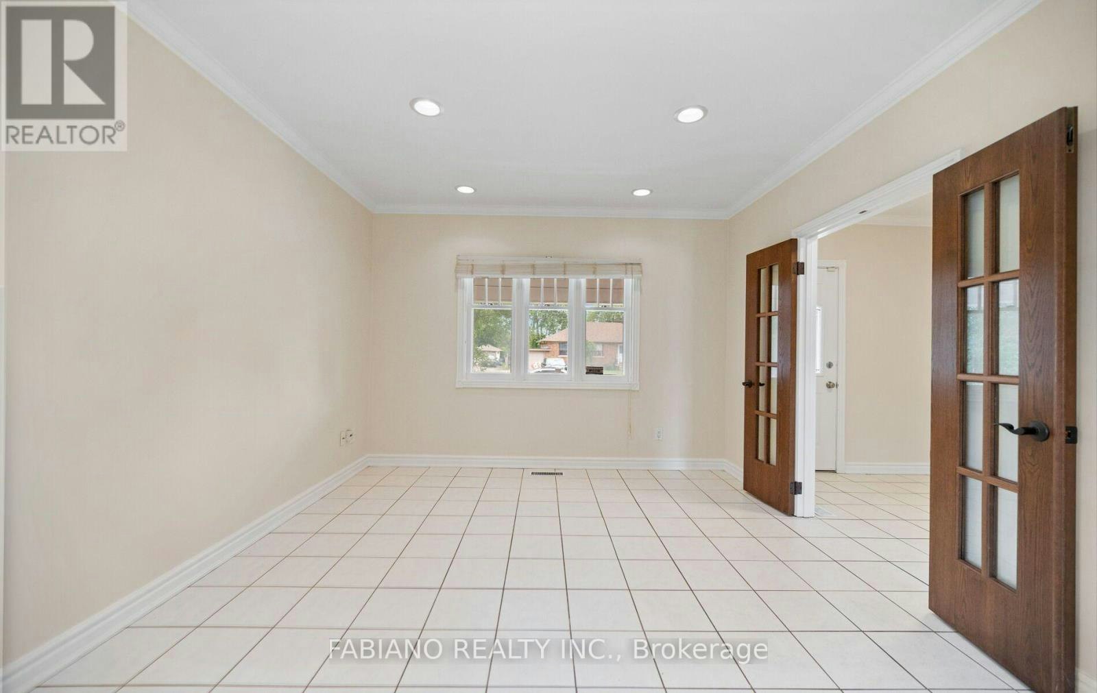 7872 Kipling Avenue, Vaughan, ON, L4L 1Z5 - 8