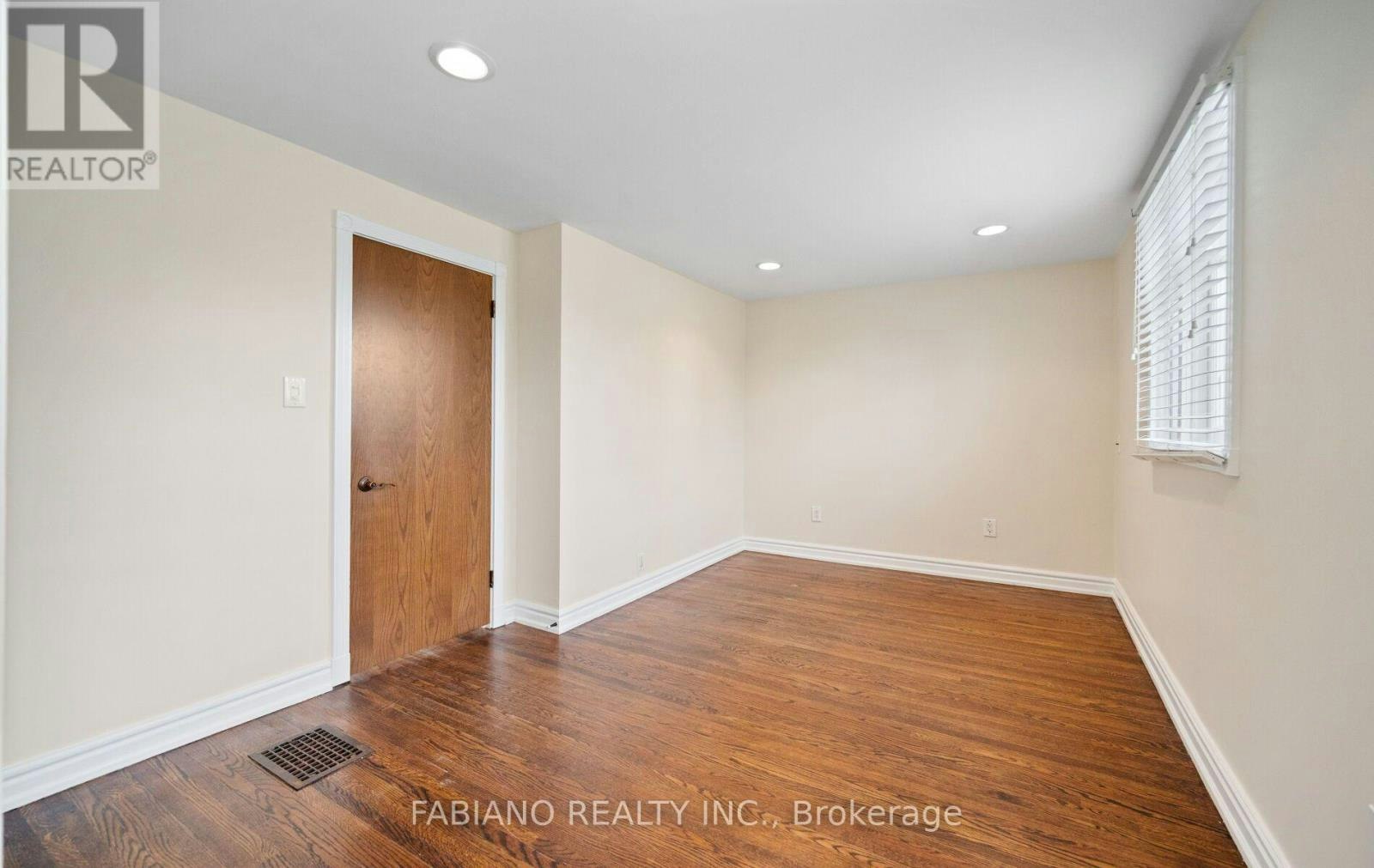 7872 Kipling Avenue, Vaughan, ON, L4L 1Z5 - 21