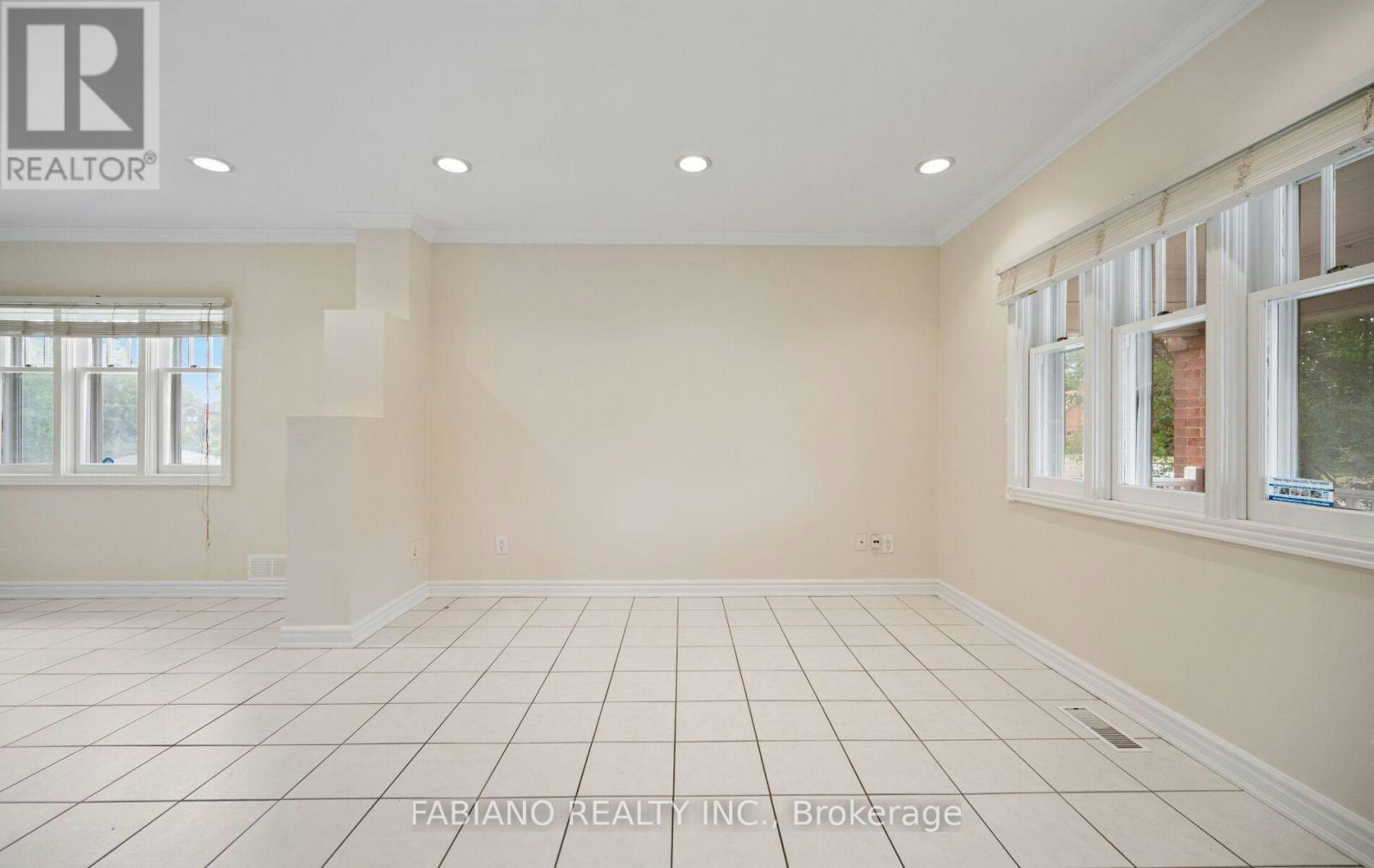 7872 Kipling Avenue, Vaughan, ON, L4L 1Z5 - 6