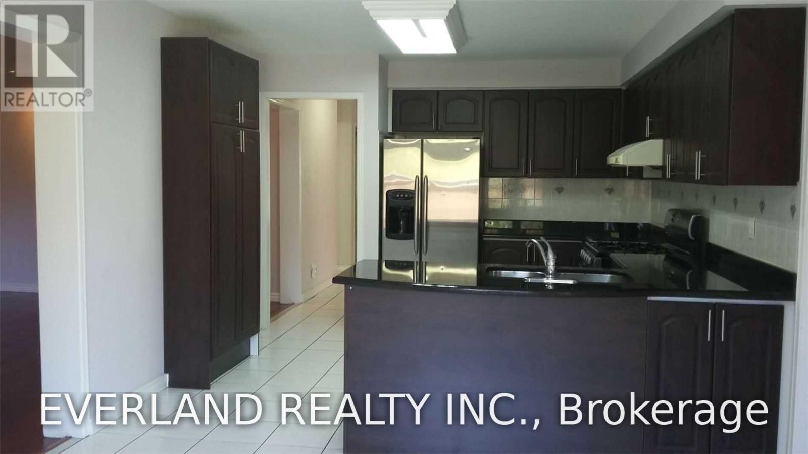 FLOOR-MAIN 4101 And Second Loyalist Drive, Mississauga, ON, L5L 3Z1 - 9