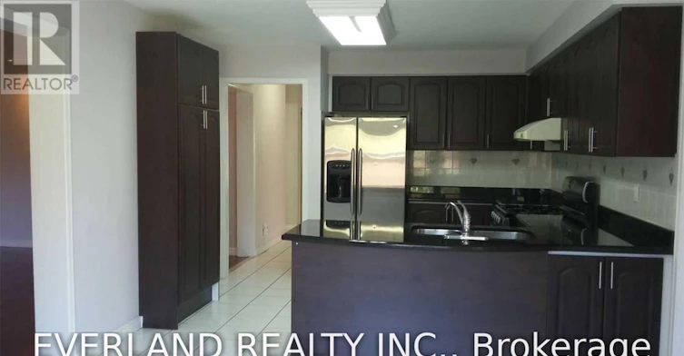 FLOOR-MAIN 4101 And Second Loyalist Drive, Mississauga, ON, L5L 3Z1 - 9