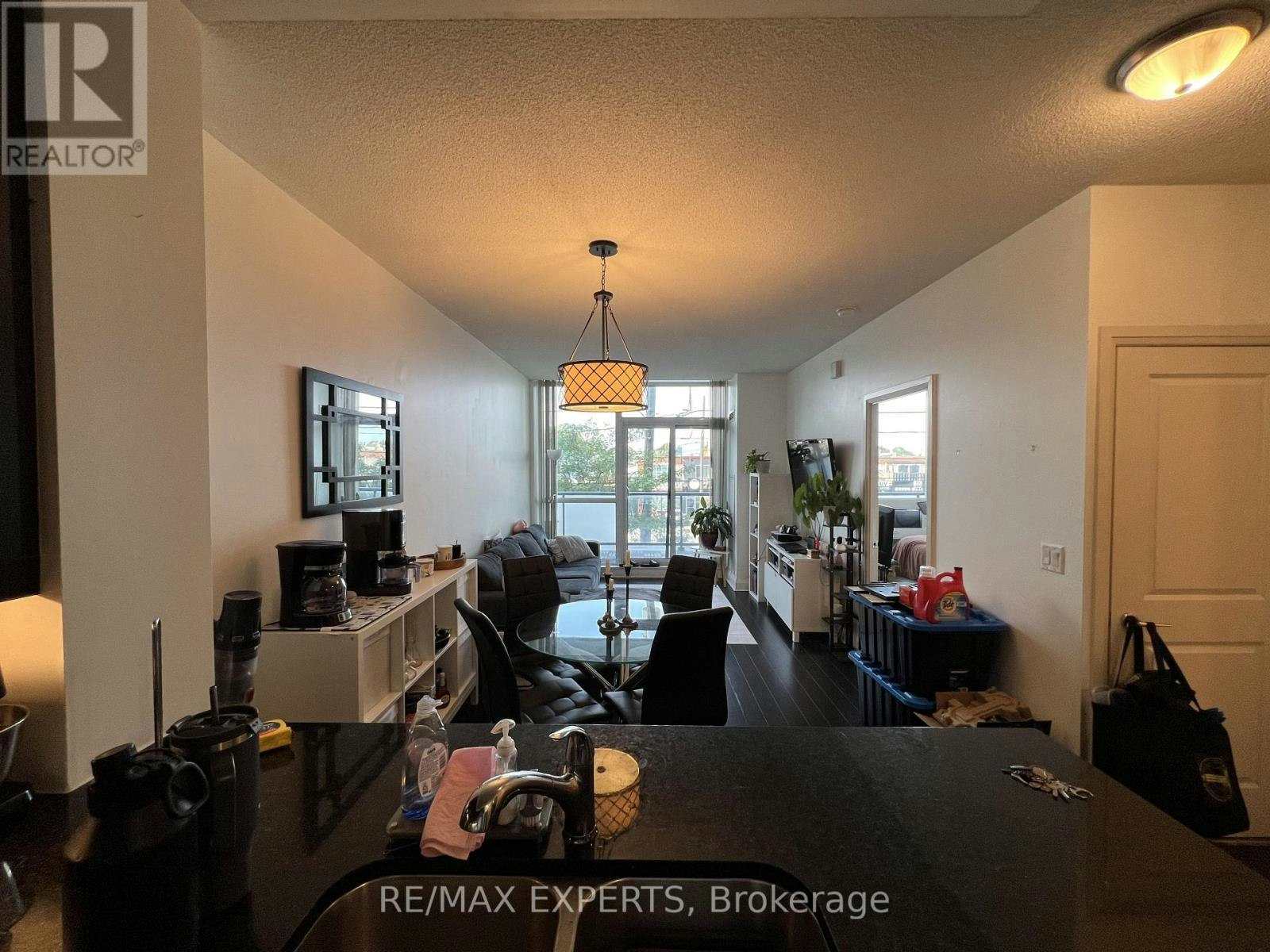 215-1185 The Queensway, Toronto, ON, M8Z 0C6 - 5