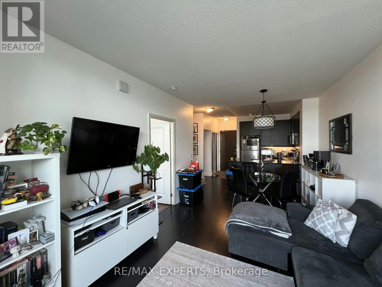 215-1185 The Queensway, Toronto, ON, M8Z 0C6 - 10