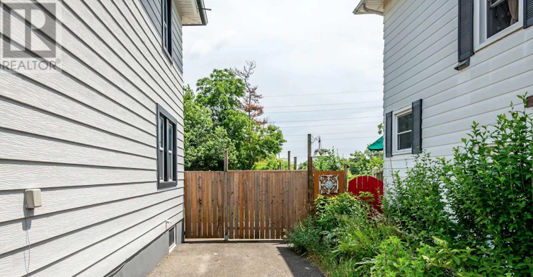 4428 Homewood Avenue, Niagara Falls, ON, L2E 4X5 - 11