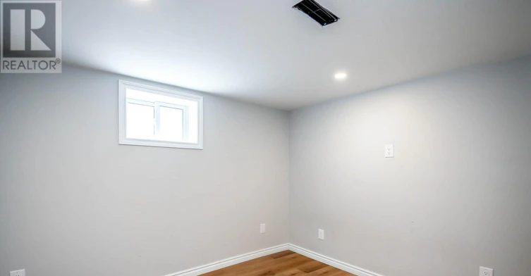 4428 Homewood Avenue, Niagara Falls, ON, L2E 4X5 - 34