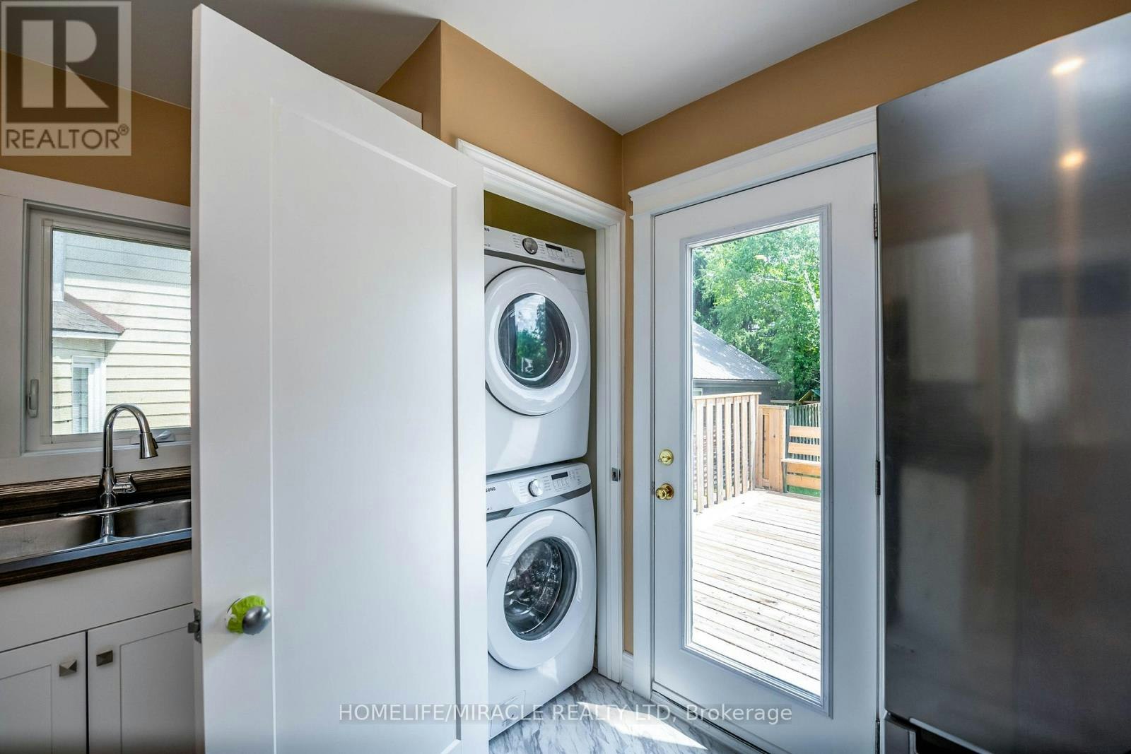 4428 Homewood Avenue, Niagara Falls, ON, L2E 4X5 - 44