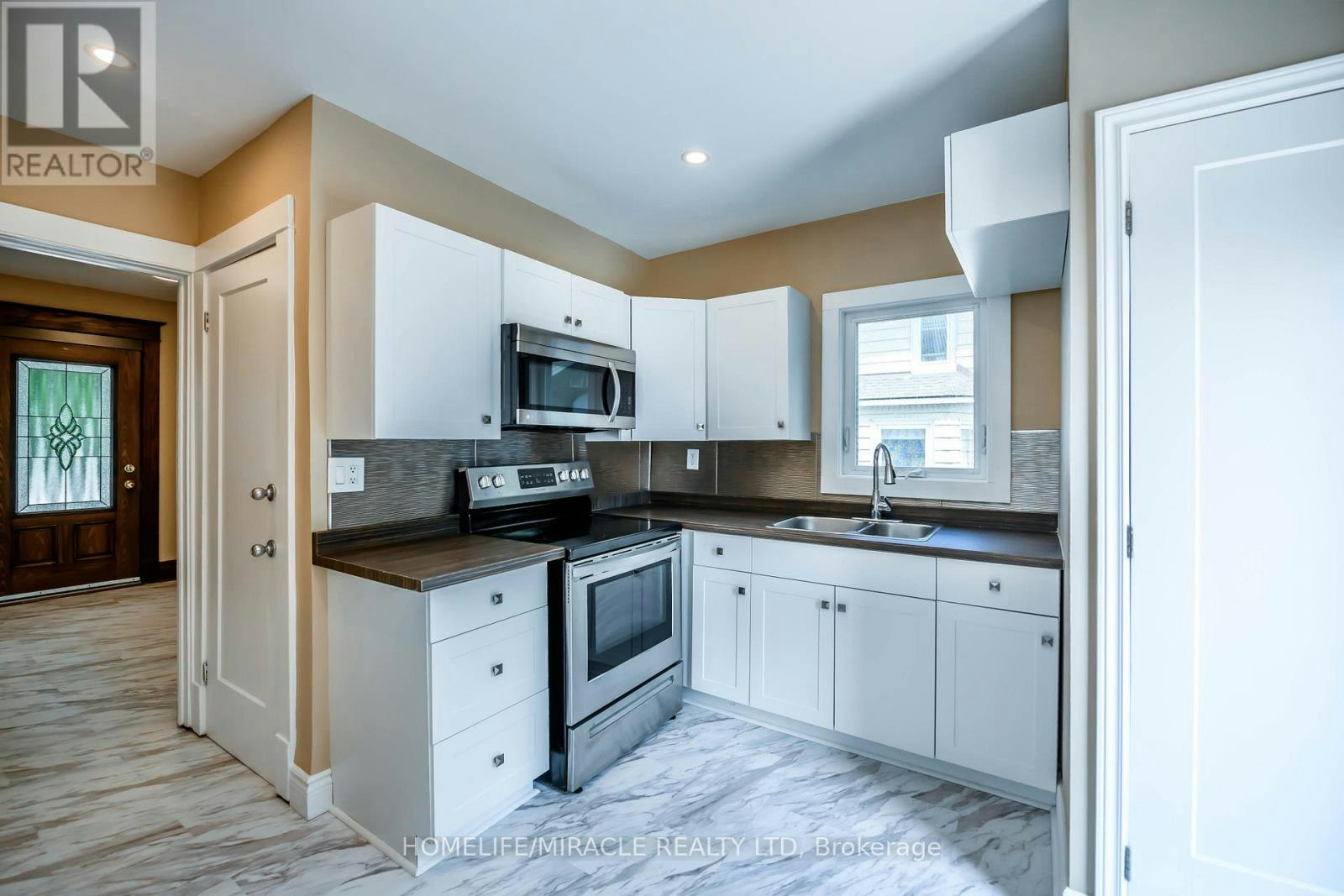 4428 Homewood Avenue, Niagara Falls, ON, L2E 4X5 - 16