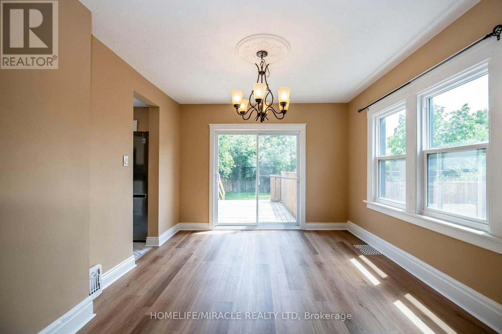 4428 Homewood Avenue, Niagara Falls, ON, L2E 4X5 - 41