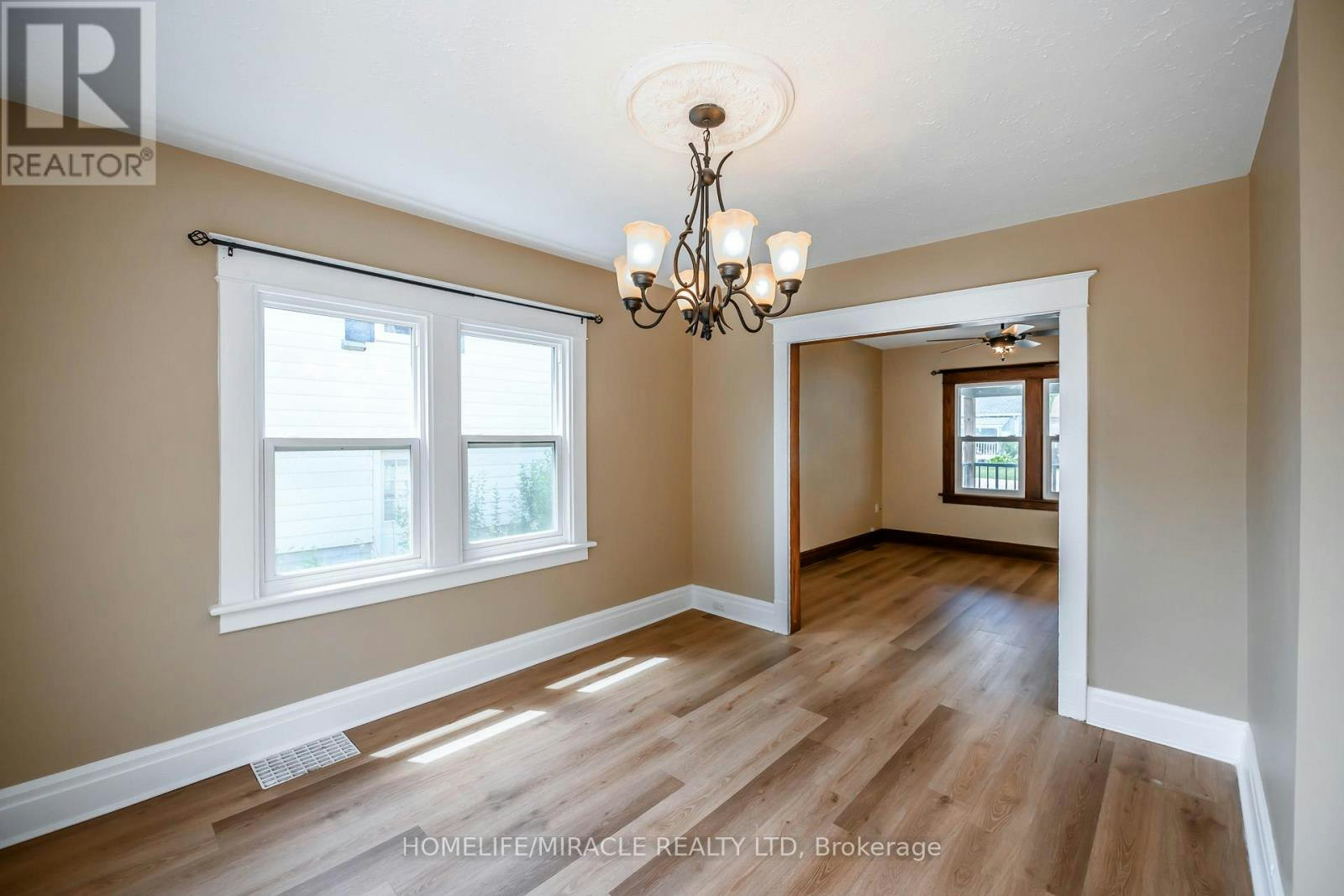 4428 Homewood Avenue, Niagara Falls, ON, L2E 4X5 - 19