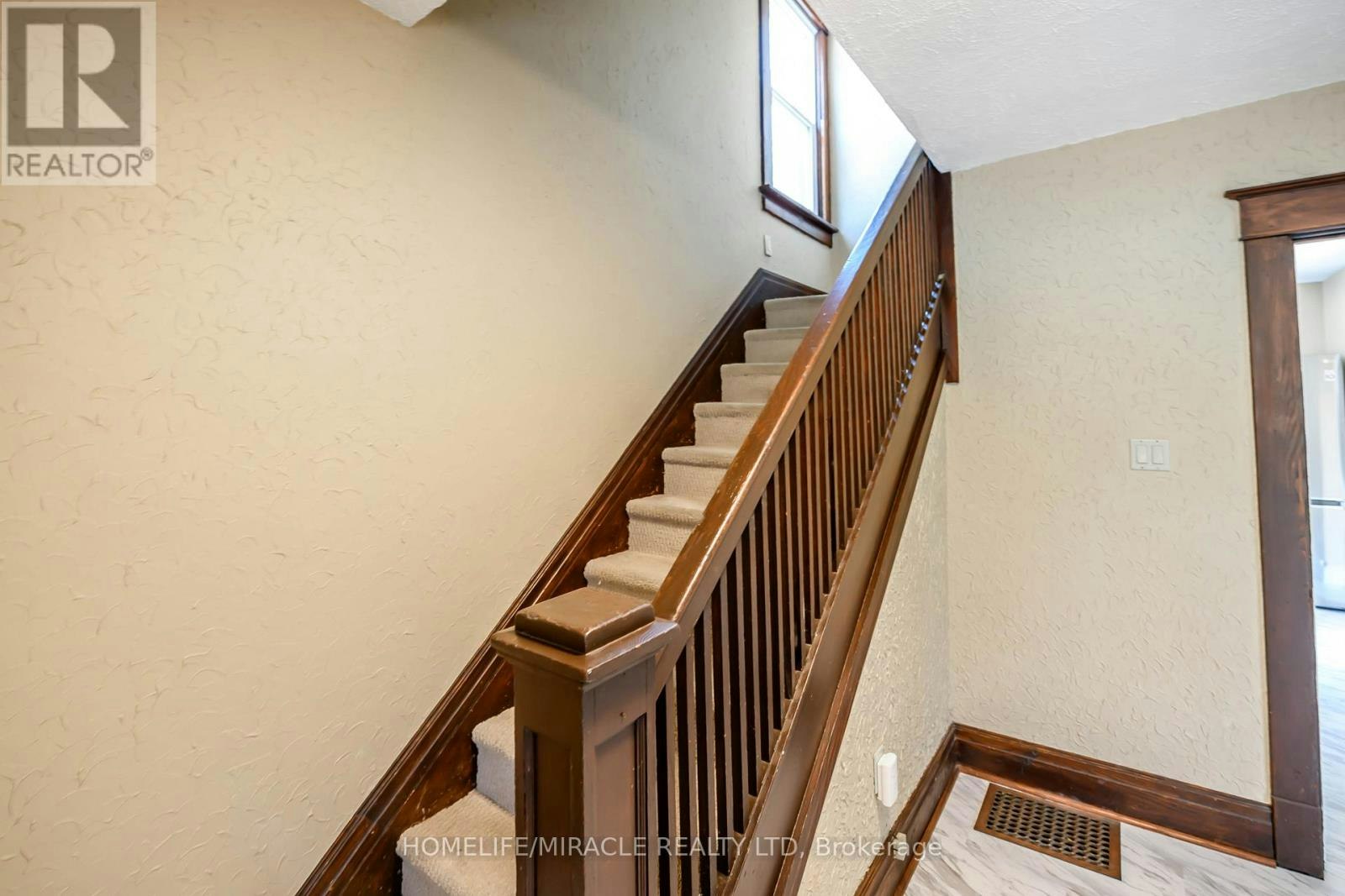 4428 Homewood Avenue, Niagara Falls, ON, L2E 4X5 - 20