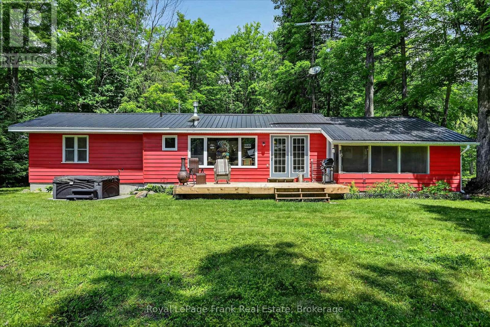 280 Edwina Drive, Galway-Cavendish and Harvey, ON, K0M 1A0