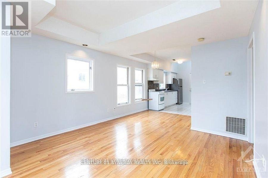 11-450 Maclaren Street, Ottawa, ON, K1R 5K6 - 3