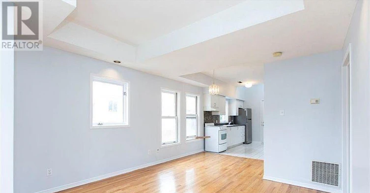 11-450 Maclaren Street, Ottawa, ON, K1R 5K6 - 3