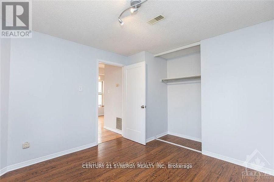 11-450 Maclaren Street, Ottawa, ON, K1R 5K6 - 12