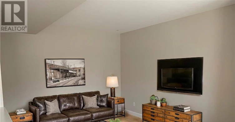 516 Clemency Crescent, Ottawa, ON, K2J 6R7 - 3