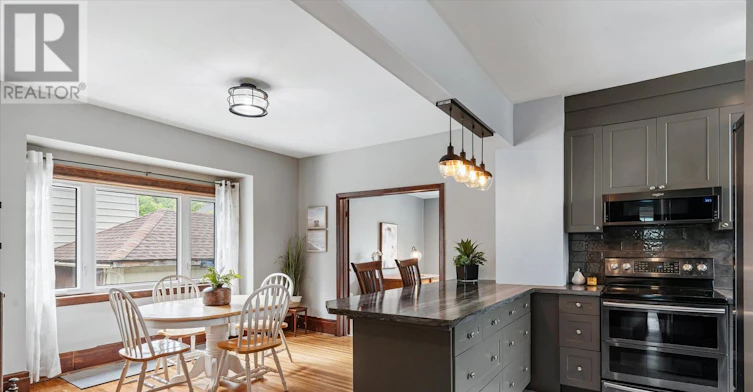 167 Pleasant Avenue, St. Catharines, ON, L2R 1Y6 - 14