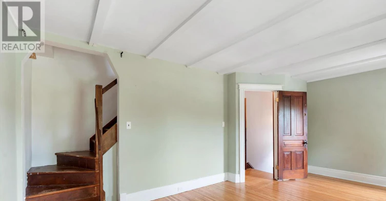 167 Pleasant Avenue, St. Catharines, ON, L2R 1Y6 - 23