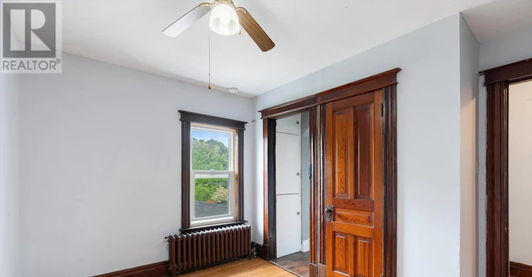 167 Pleasant Avenue, St. Catharines, ON, L2R 1Y6 - 28