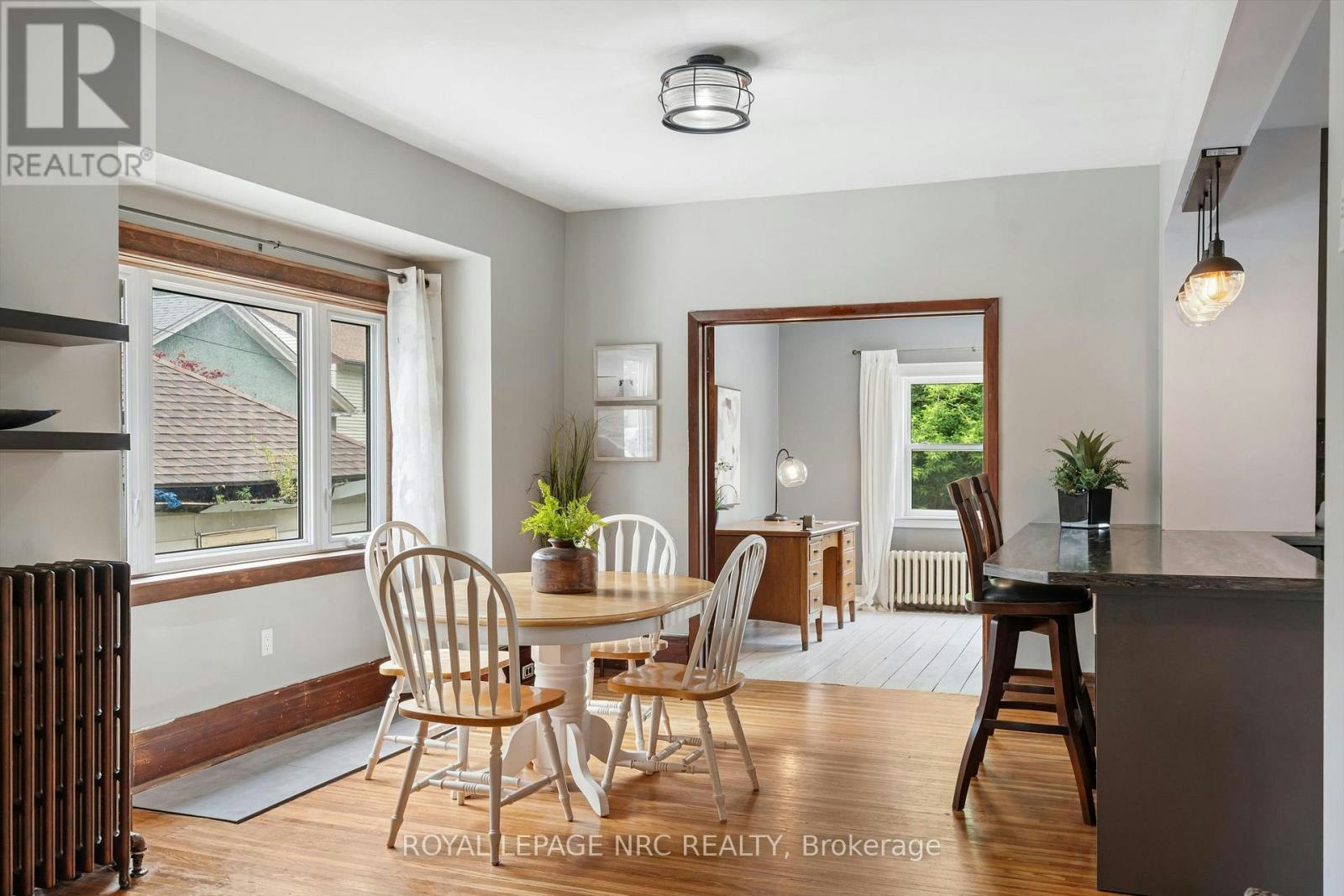 167 Pleasant Avenue, St. Catharines, ON, L2R 1Y6 - 11