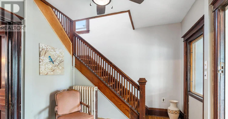 167 Pleasant Avenue, St. Catharines, ON, L2R 1Y6 - 6