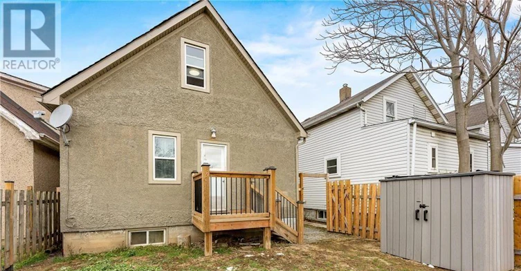 UPPER-28 Division Street, St. Catharines, ON, L2R 3G2 - 2