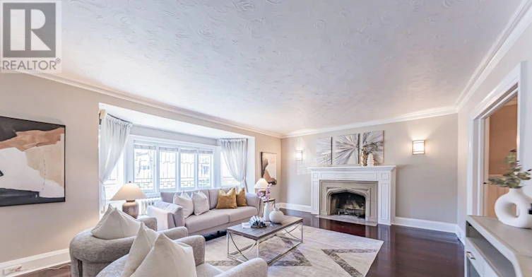 FIRST Floor 889 Avenue Road, Toronto, ON, M5P 2K7 - 4