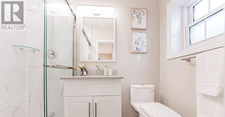 FIRST Floor 889 Avenue Road, Toronto, ON, M5P 2K7 - 14