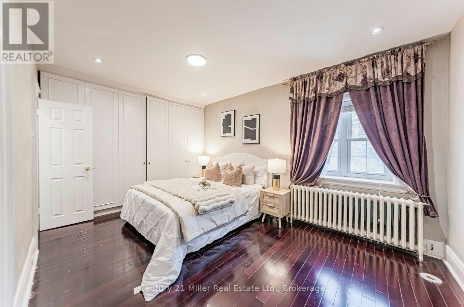 FIRST Floor 889 Avenue Road, Toronto, ON, M5P 2K7 - 13