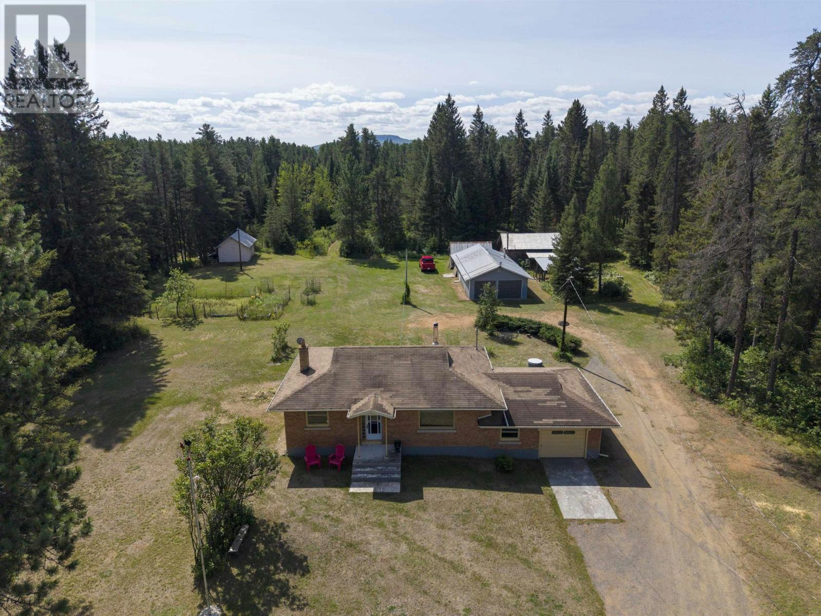 4137 11/17 Highway, Wiggins Township, ON, P7K 0H7