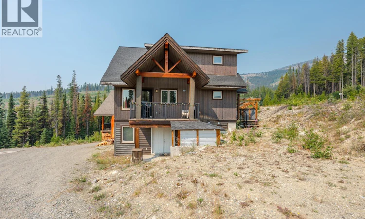 15 Falcon Drive