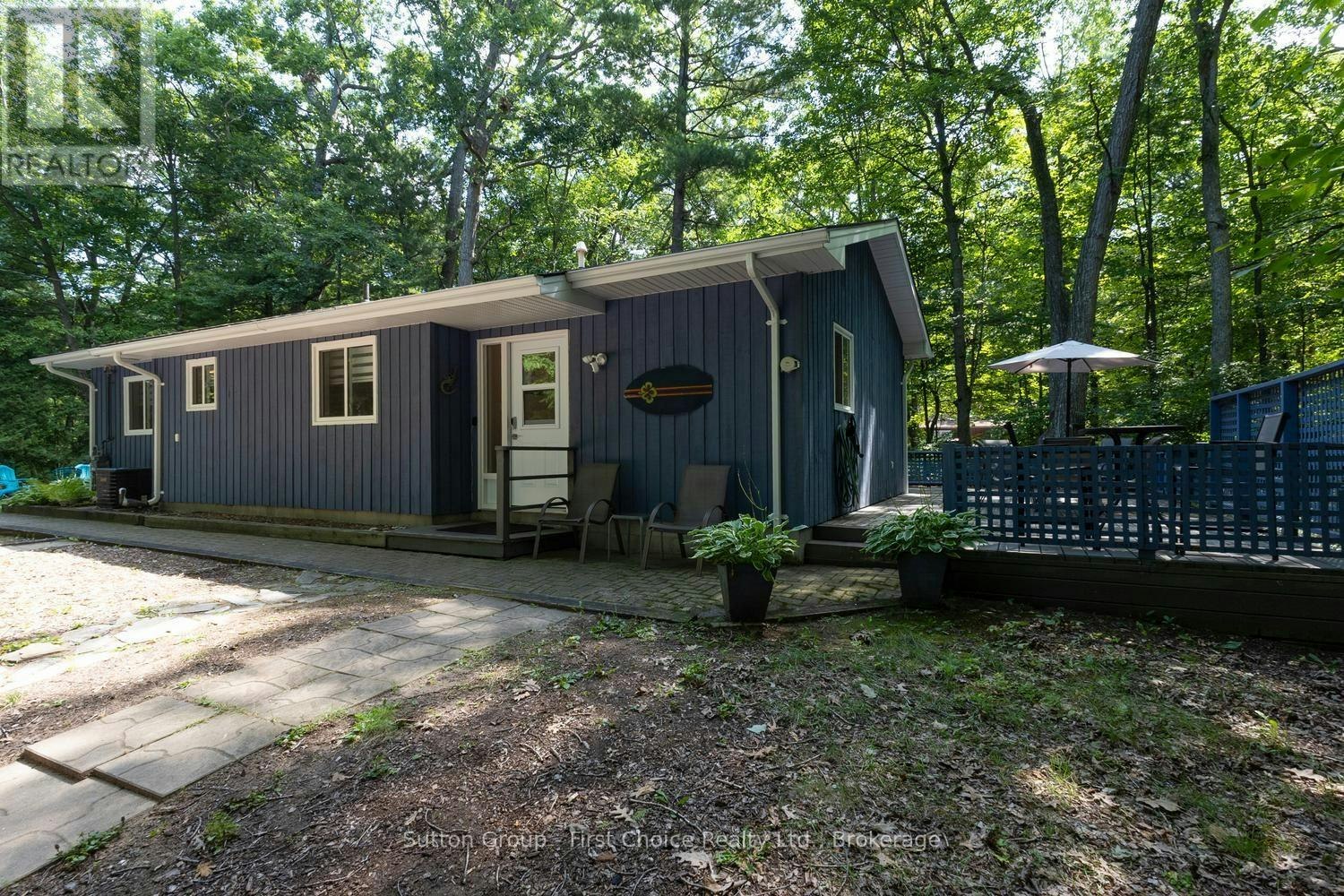 10287 Christie Boulevard, Lambton Shores, ON, N0M 1T0