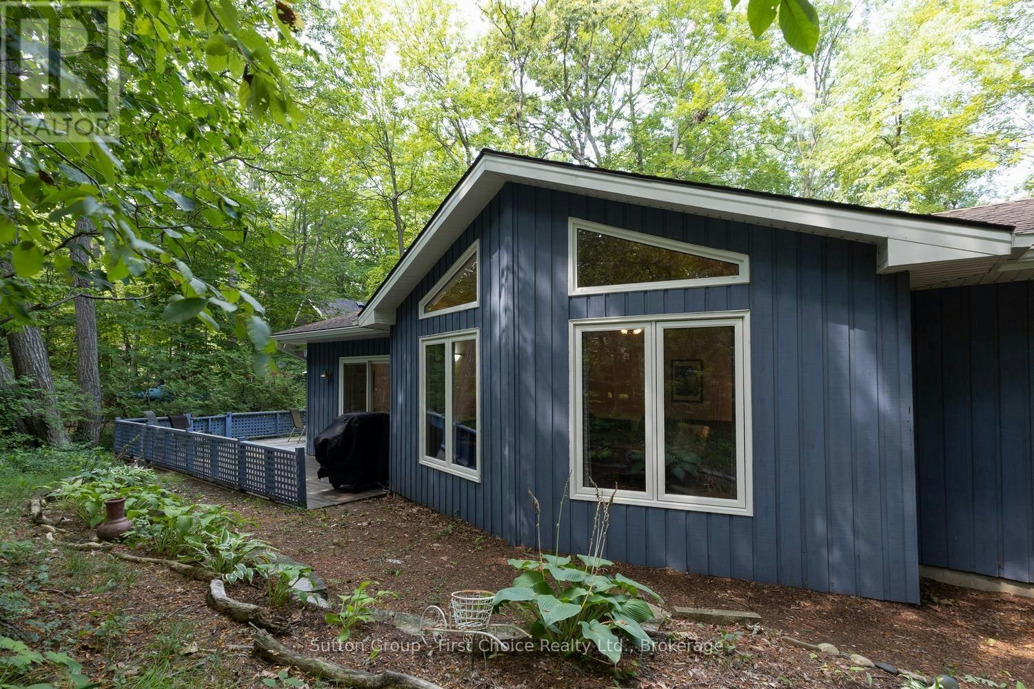 10287 Christie Boulevard, Lambton Shores, ON, N0M 1T0