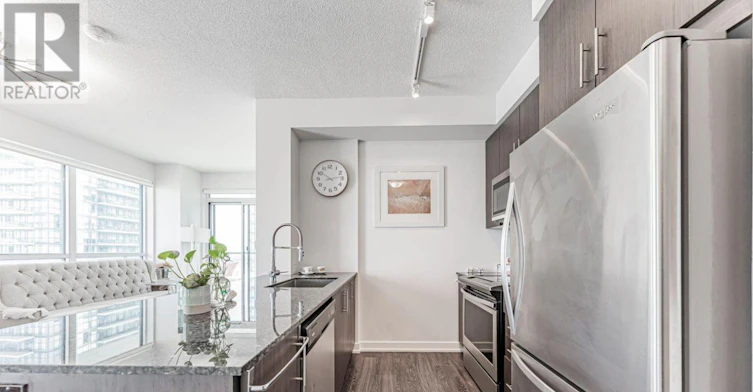 2815-4055 Parkside Village Drive, Mississauga, ON, L5B 0K2 - 16