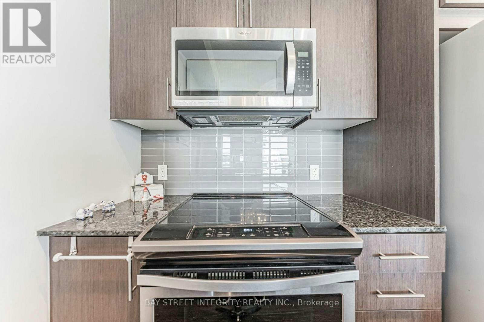 2815-4055 Parkside Village Drive, Mississauga, ON, L5B 0K2 - 17