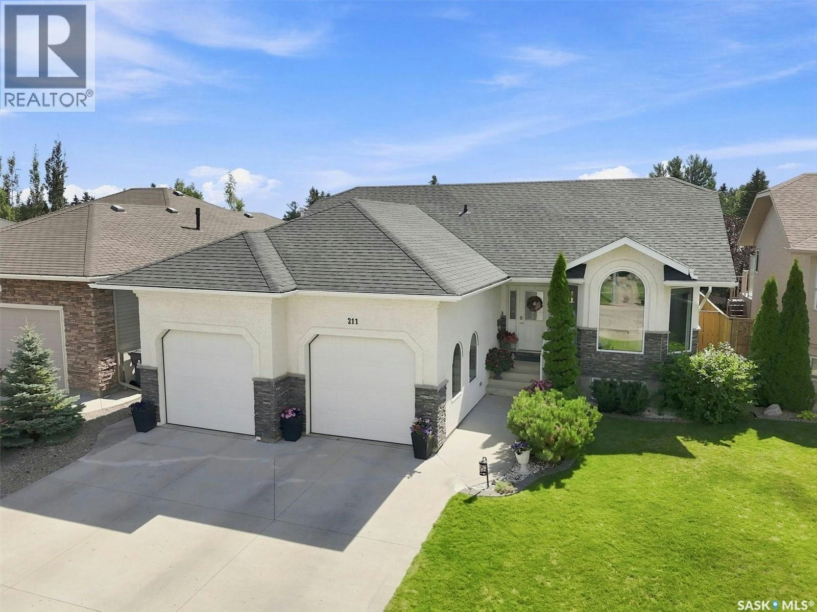 211 Crenshaw Way, Warman, SK, S0K 4S1