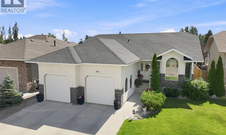 211 Crenshaw Way