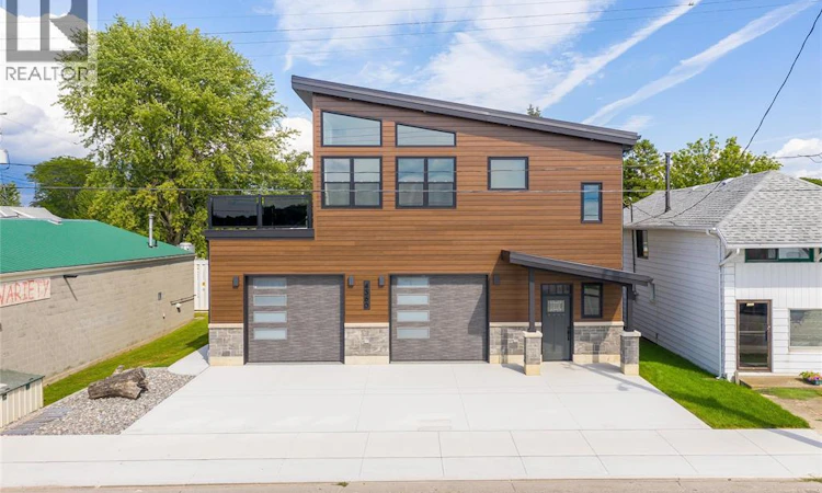 4360 St. Clair Parkway