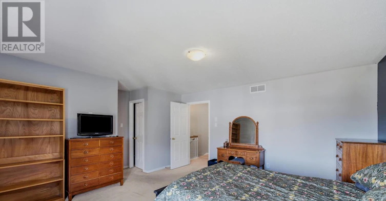 25 Oldfield Street, Ottawa, ON, K2G 6S8 - 25