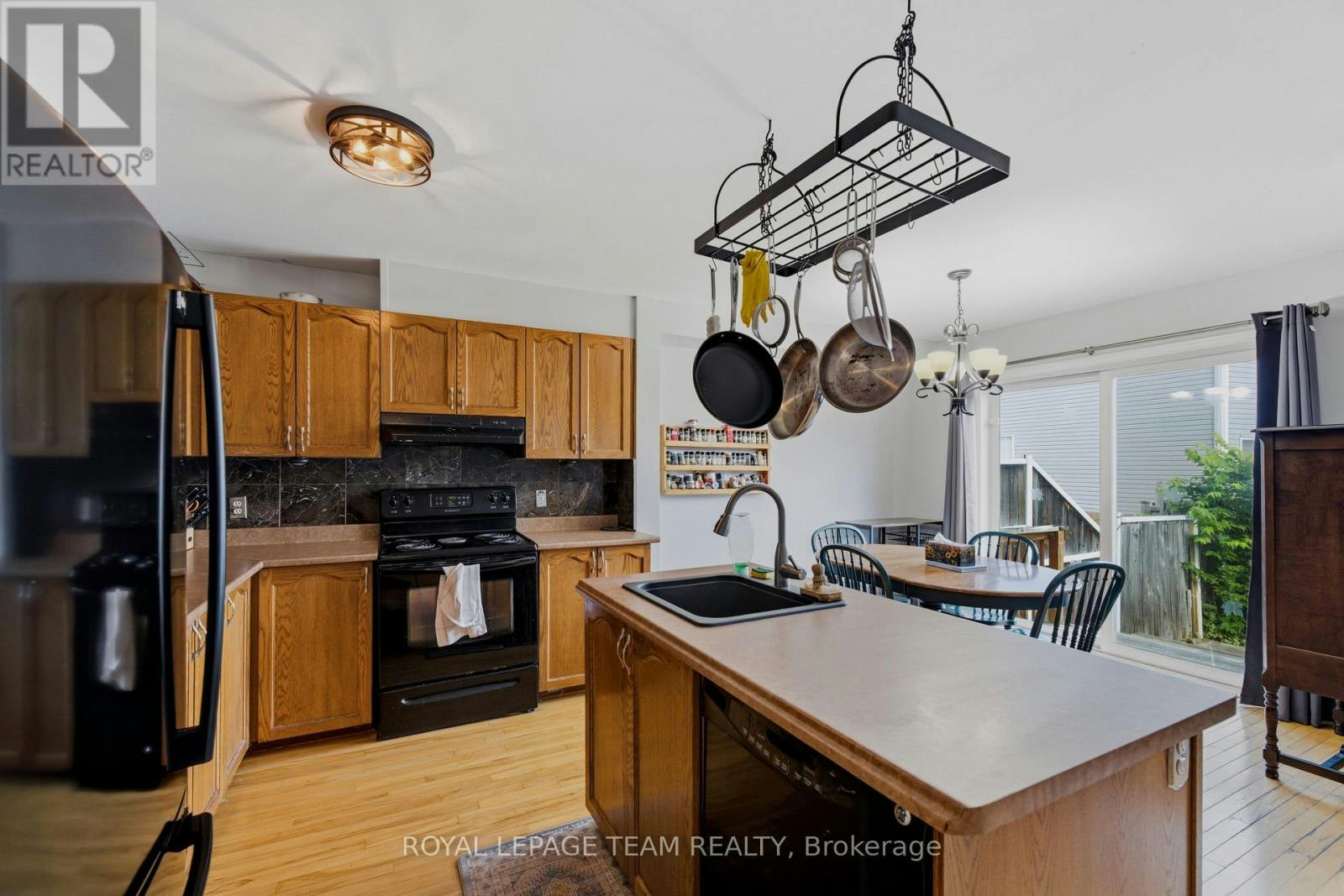 25 Oldfield Street, Ottawa, ON, K2G 6S8 - 16