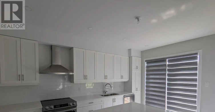 246 Rue De Beaugency Street, Ottawa, ON, K1W 0T2 - 8
