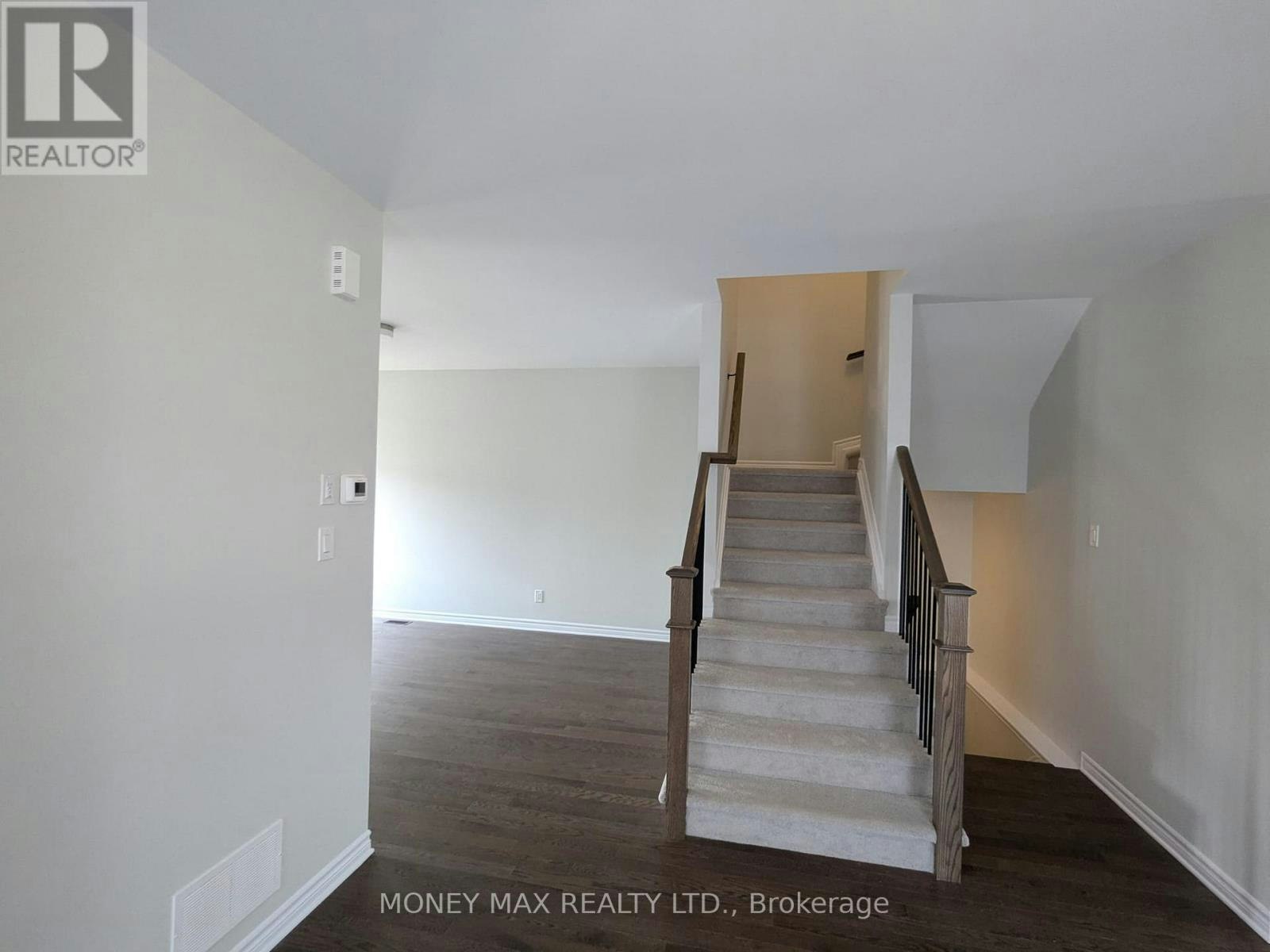 246 Rue De Beaugency Street, Ottawa, ON, K1W 0T2 - 14