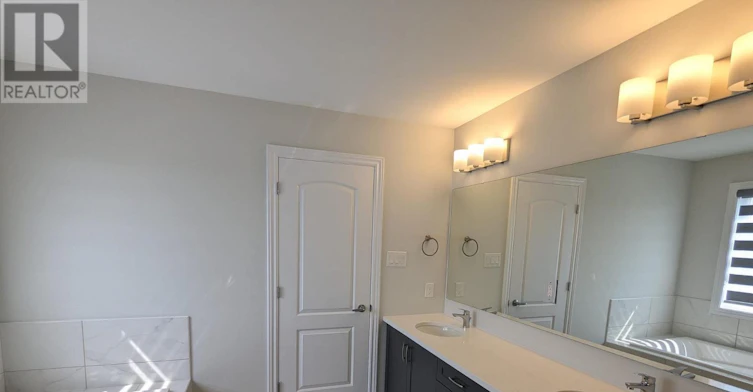 246 Rue De Beaugency Street, Ottawa, ON, K1W 0T2 - 18